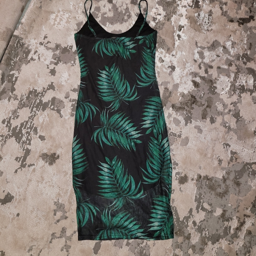 Palm Print Dress - Picture 4 of 7